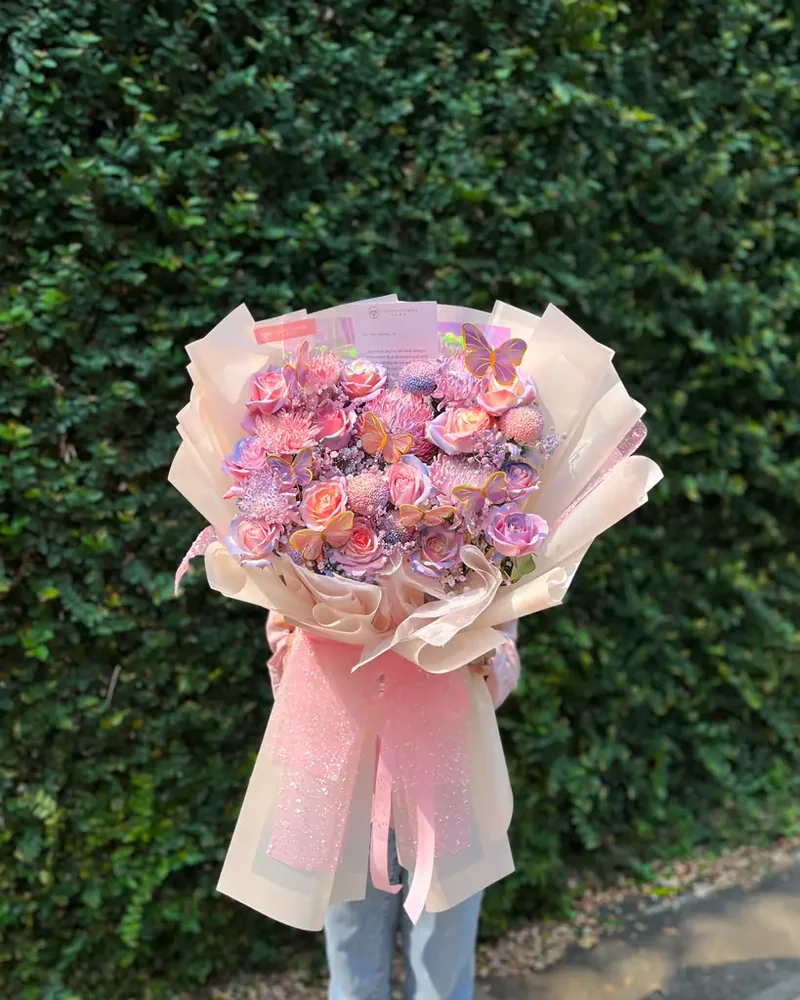 Giant Unicorn Mix Flowers with Butterfly